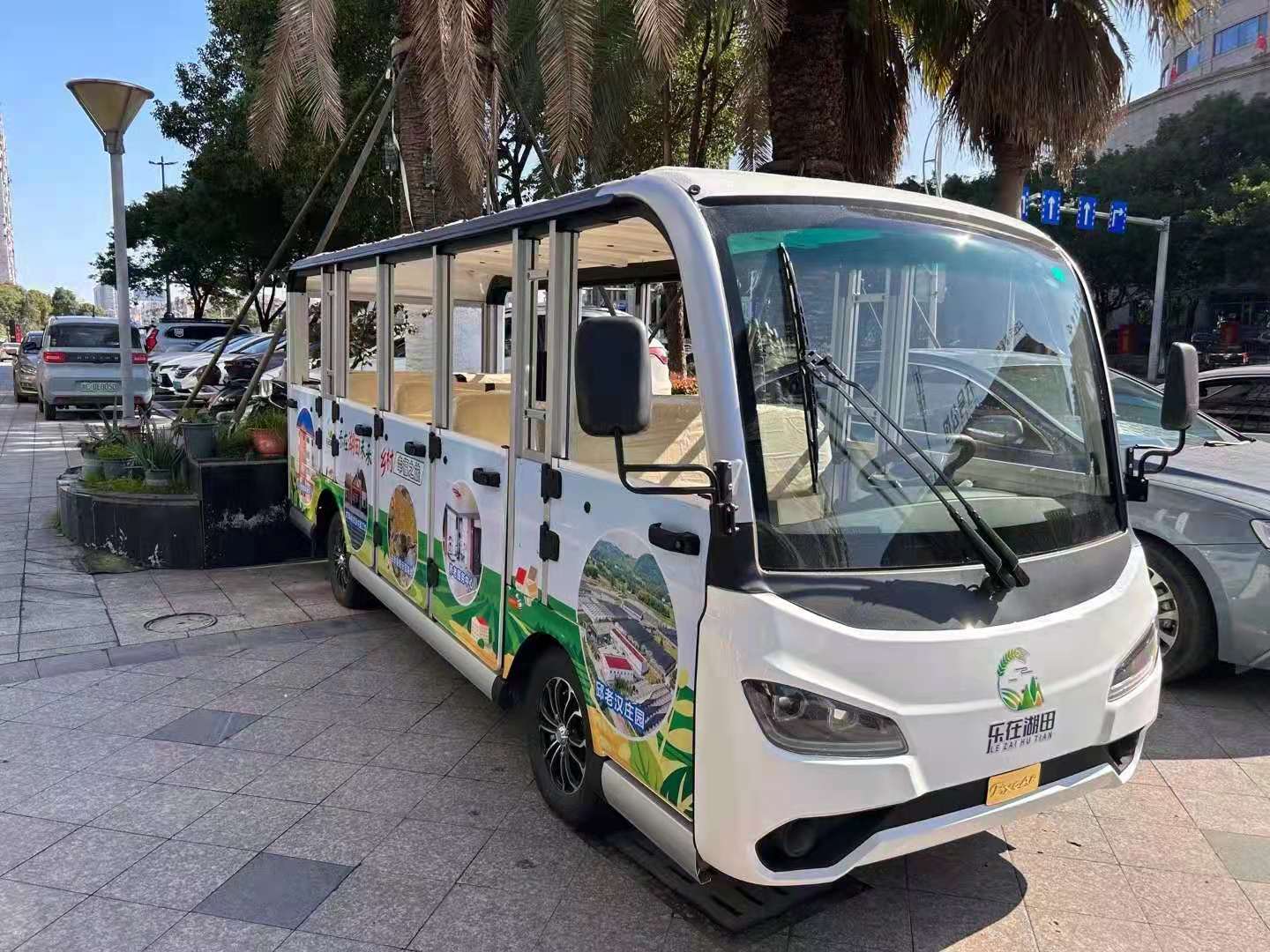 電動觀光車在鄉(xiāng)村旅游中的作用